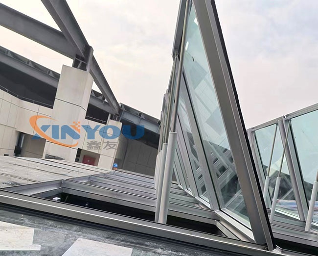 涇縣圖書(shū)館電動(dòng)排煙天窗工程完工并調(diào)試通過(guò)