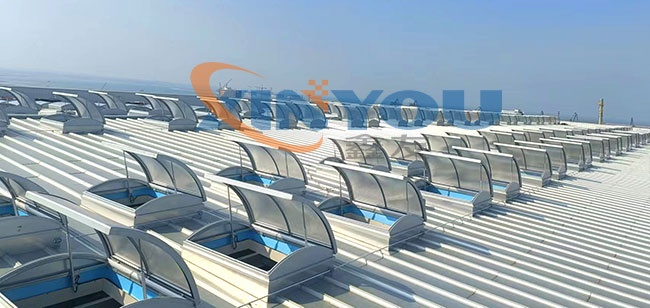 工程快訊——萬(wàn)華集團(tuán)煙臺(tái)綜合倉(cāng)庫(kù)排煙天窗工程驗(yàn)收